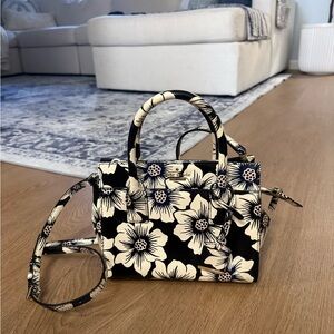 Floral Black and Cream Handbag
